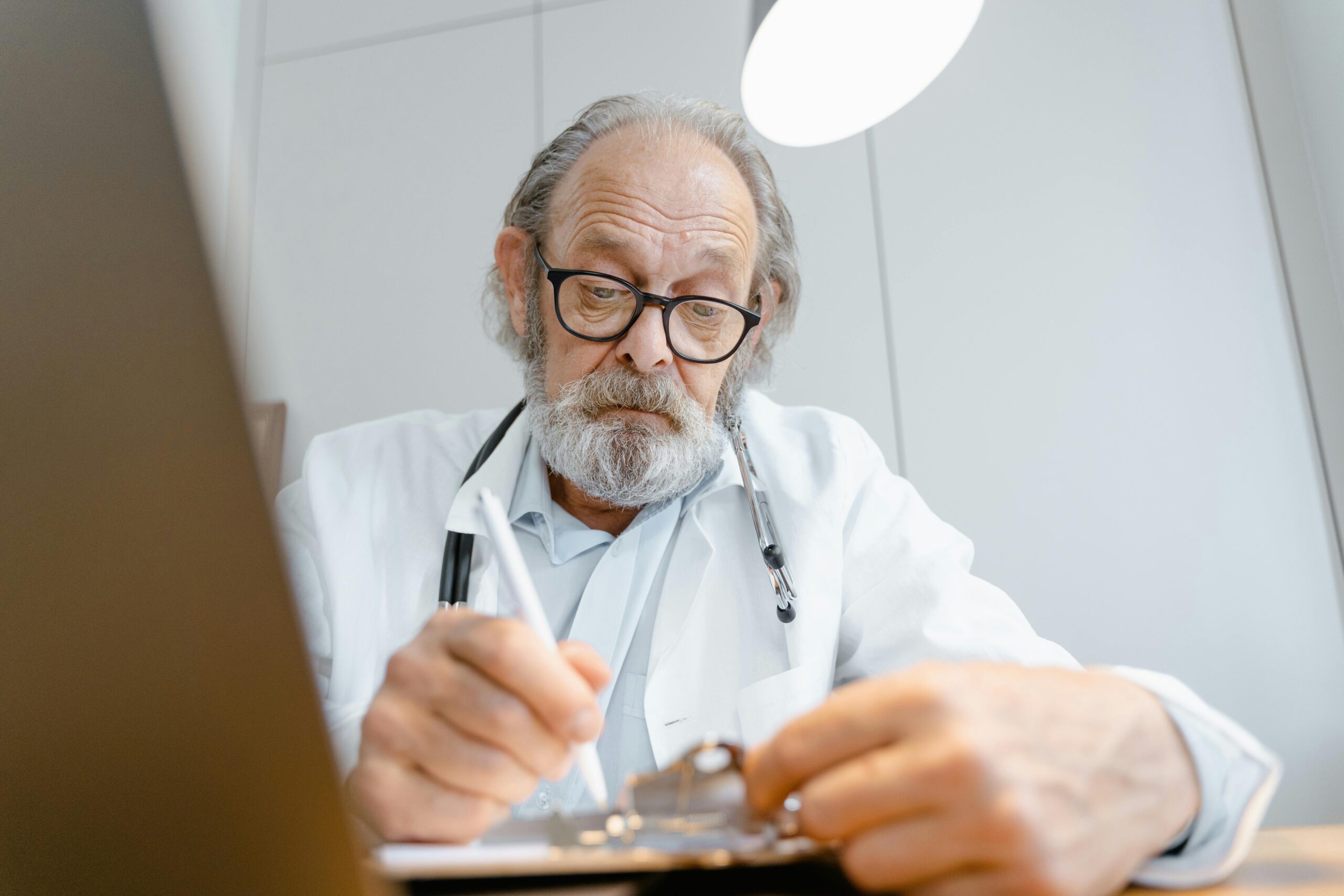 Real-time analytics dashboard in hospital